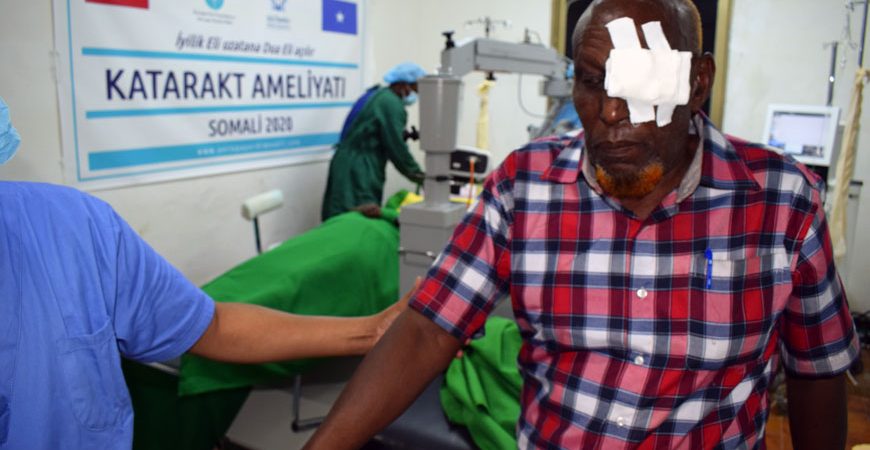 afrika katarakt ameliyatı yardımı ve bağışı
