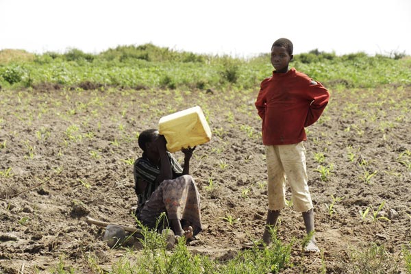 Afrika su kuyusu yardımı - Afrika su kuyusu bağışı